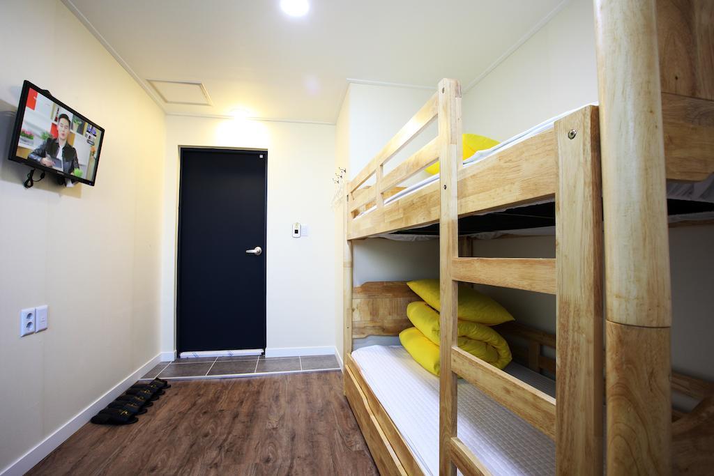 24 Guesthouse Myeongdong Avenue Seul Dış mekan fotoğraf
