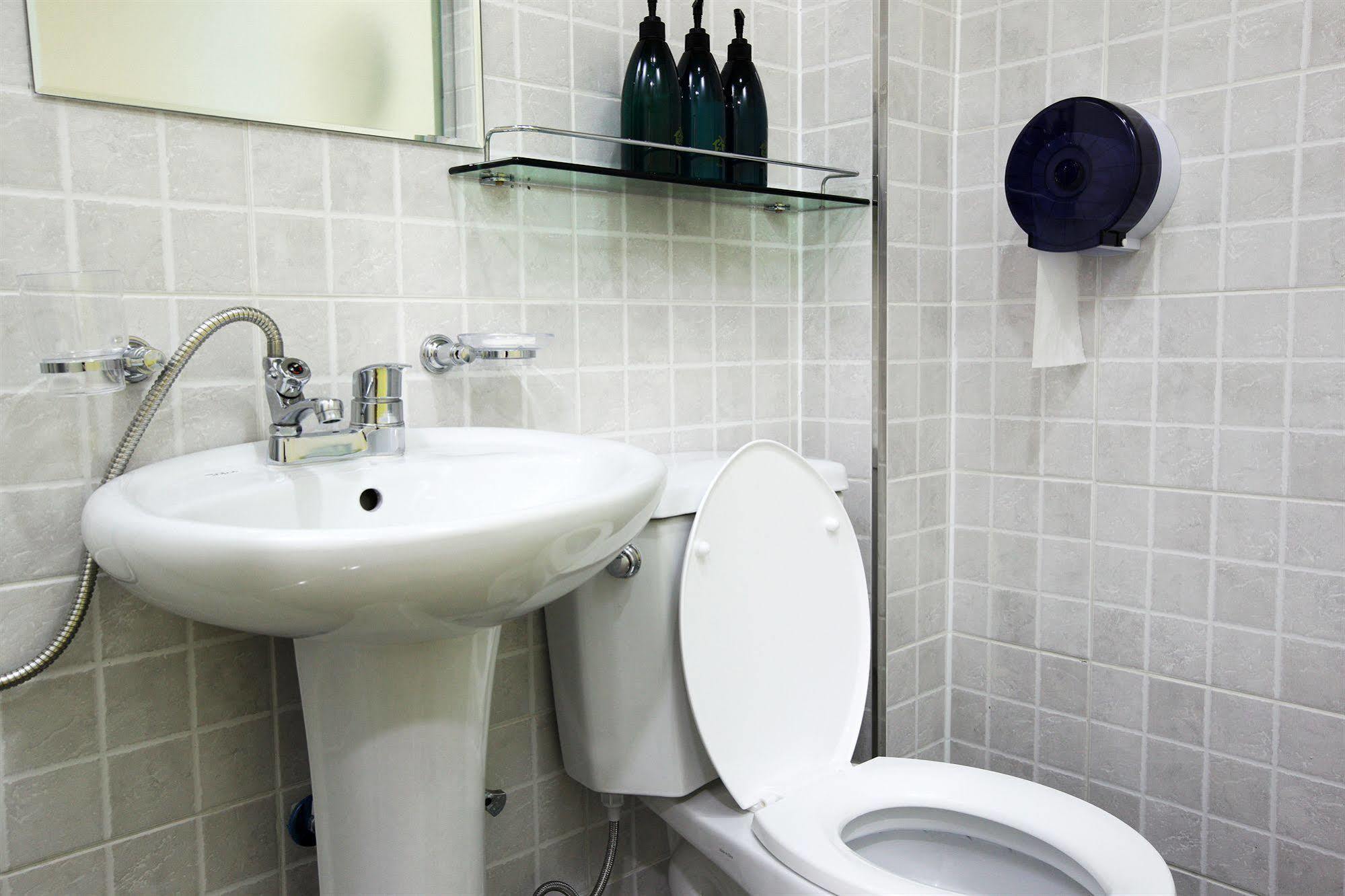 24 Guesthouse Myeongdong Avenue Seul Dış mekan fotoğraf